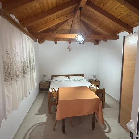 Vila Danica n10 Gostinjska kuća Pakostane